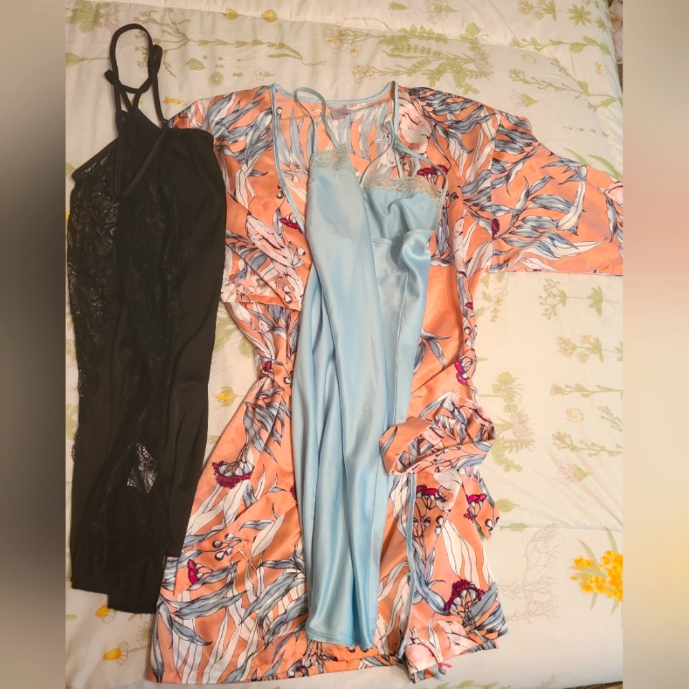 Sleepwear bundle